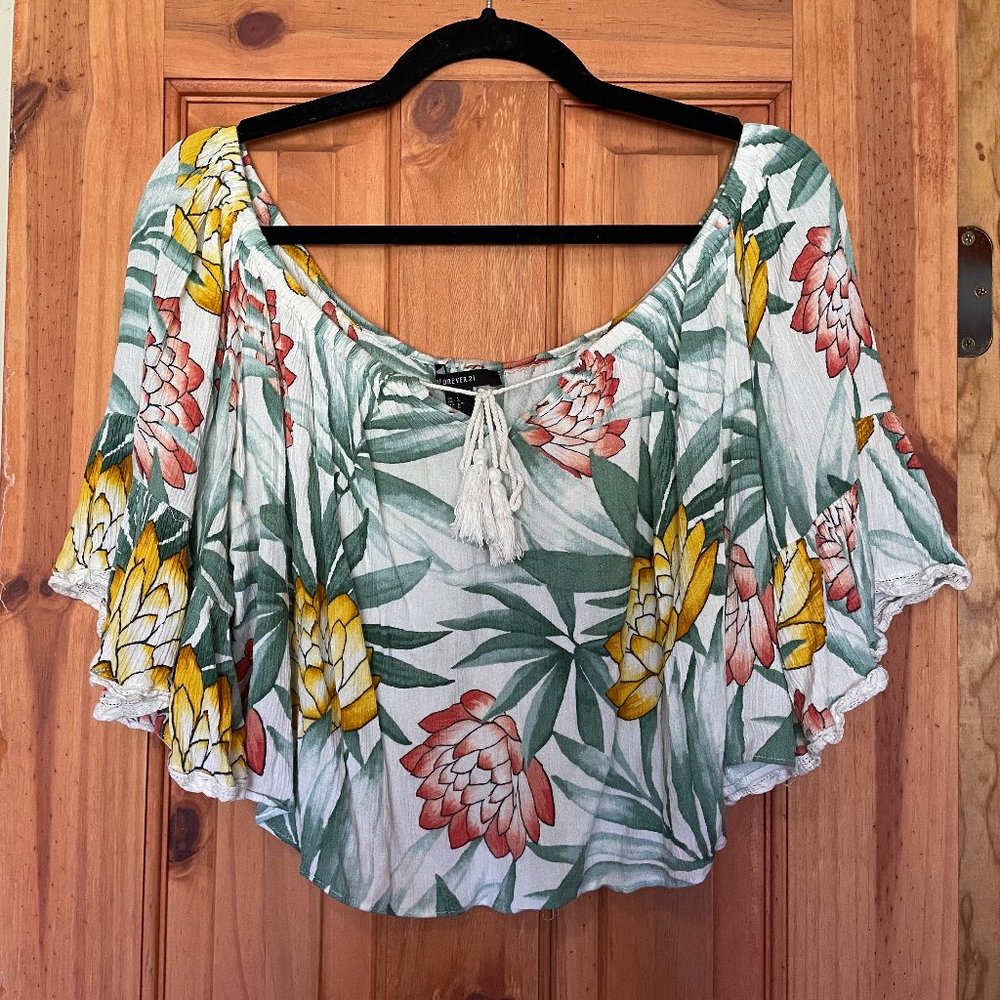 Floral/ Tropical Forever 21 Summer Tops *2 PACK* - Picture 2 of 10